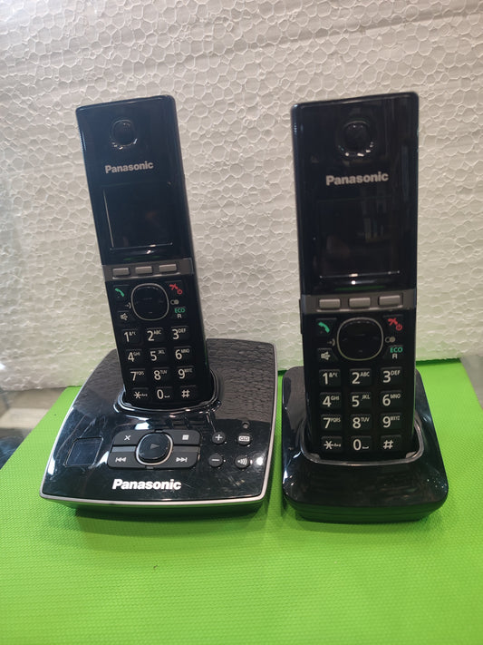 Panasonic Dual Cordless Phone for Landline - 2 Handset System with Call Blocking, Caller ID, Long Range and Answering Machine (Used)